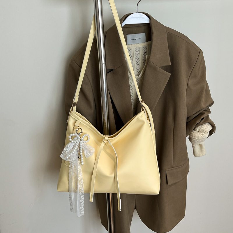 Bow Charm Minimalist Shoulder Tote Bag view 4