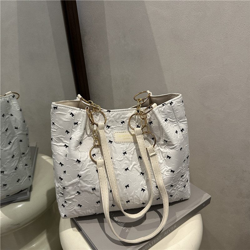 Minimalist Large Tote Bag view 3