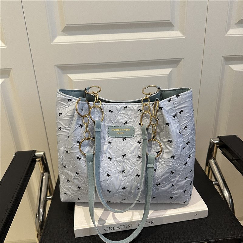 Minimalist Large Tote Bag view 4