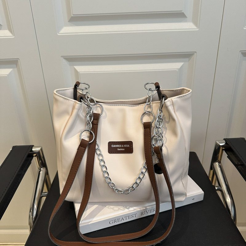 Chain Shoulder Large Tote Bag view 2