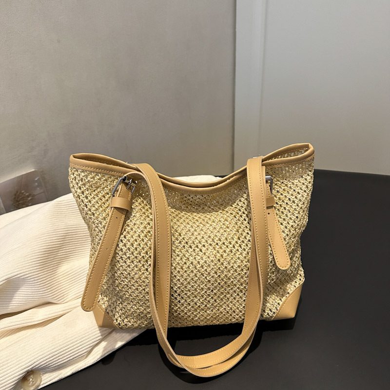 Woven Straw Large Tote Shoulder Bag view 4