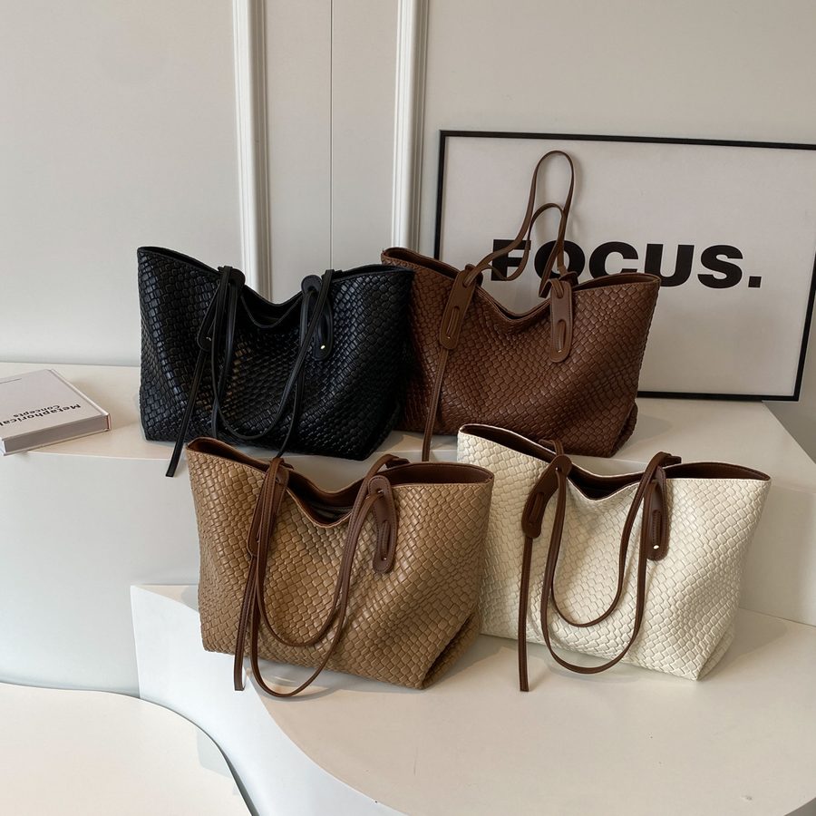 Woven Large Capacity Tote Shoulder Bag