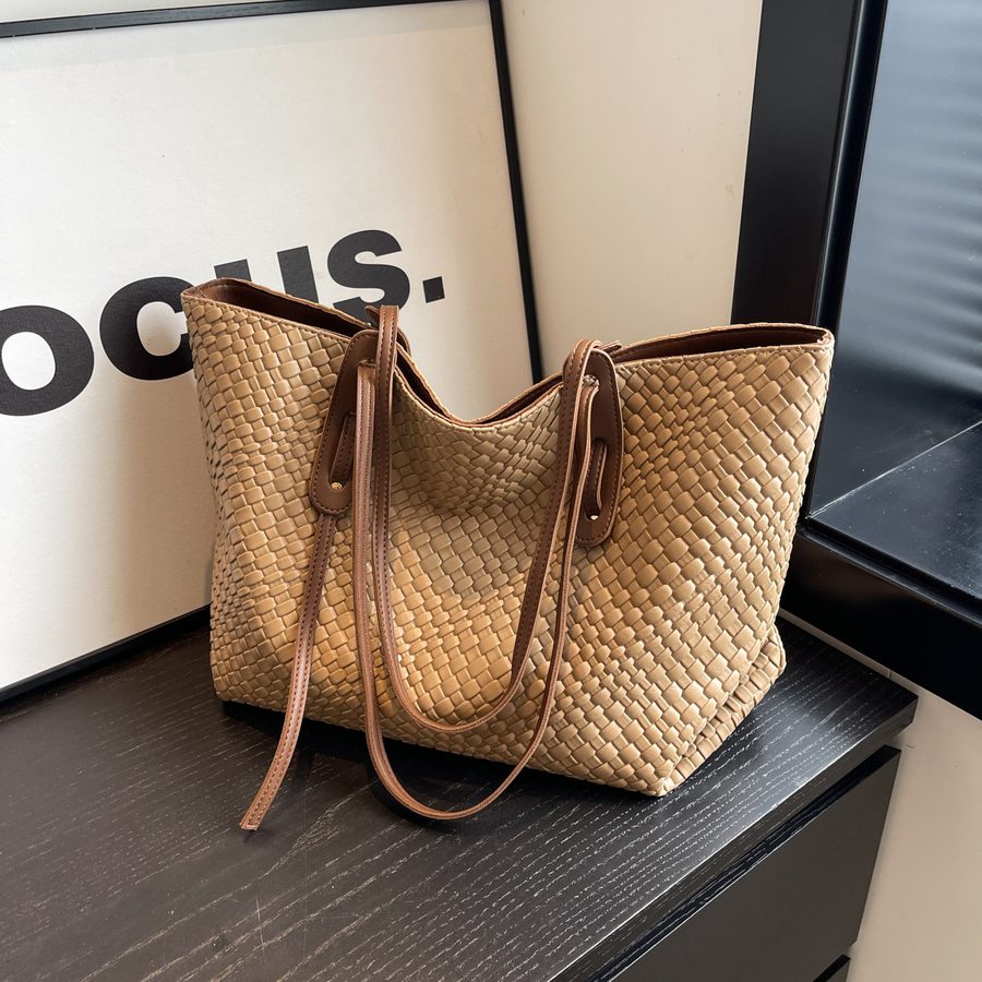 Woven Large Capacity Tote Shoulder Bag view 4