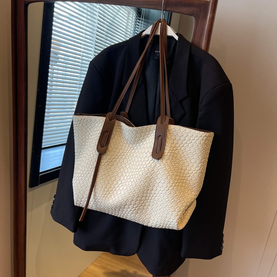 Woven Large Capacity Tote Shoulder Bag view 7