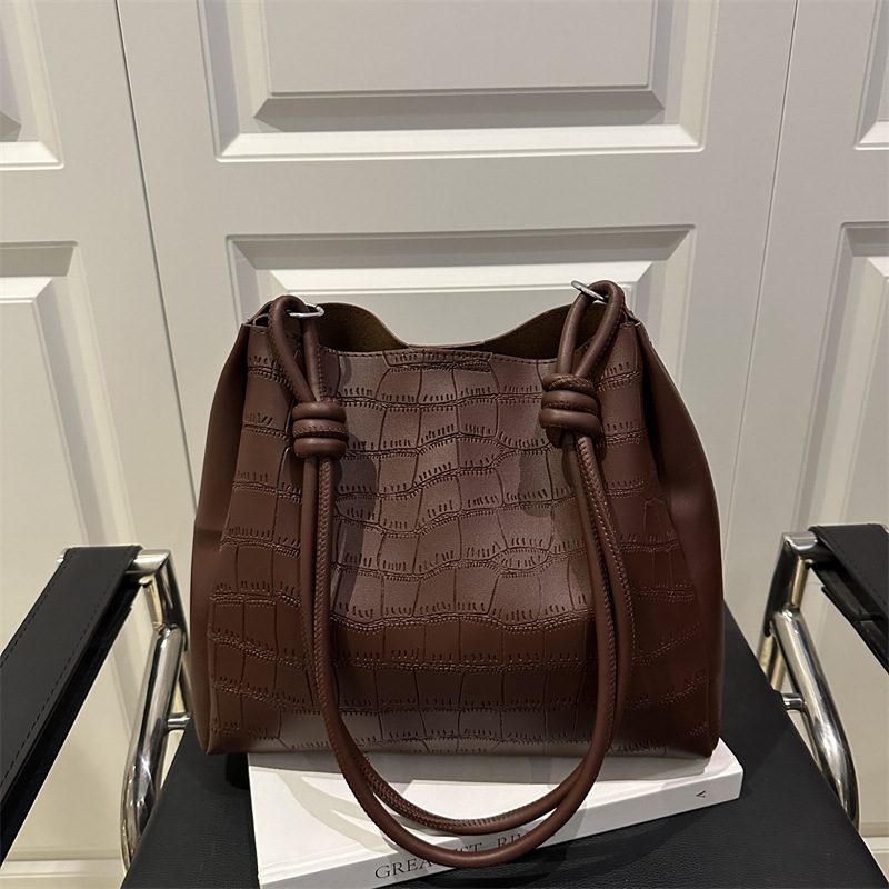 Minimalist Solid Color Tote Bag view 4