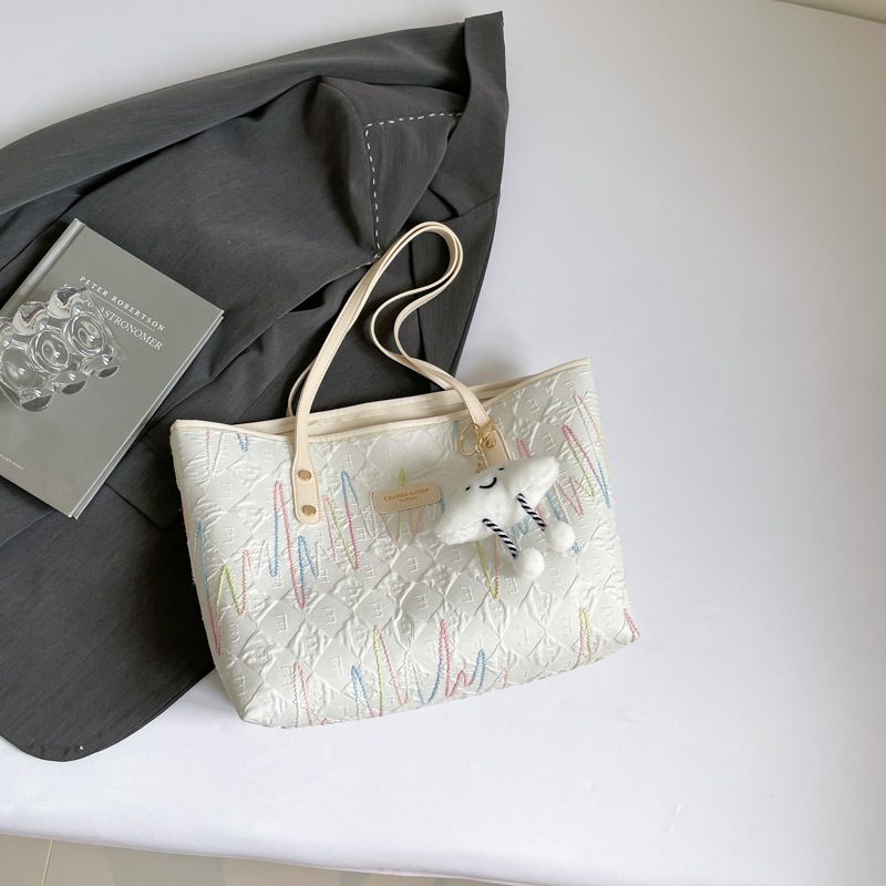 Sac cabas bandoulière en toile rayée view 12