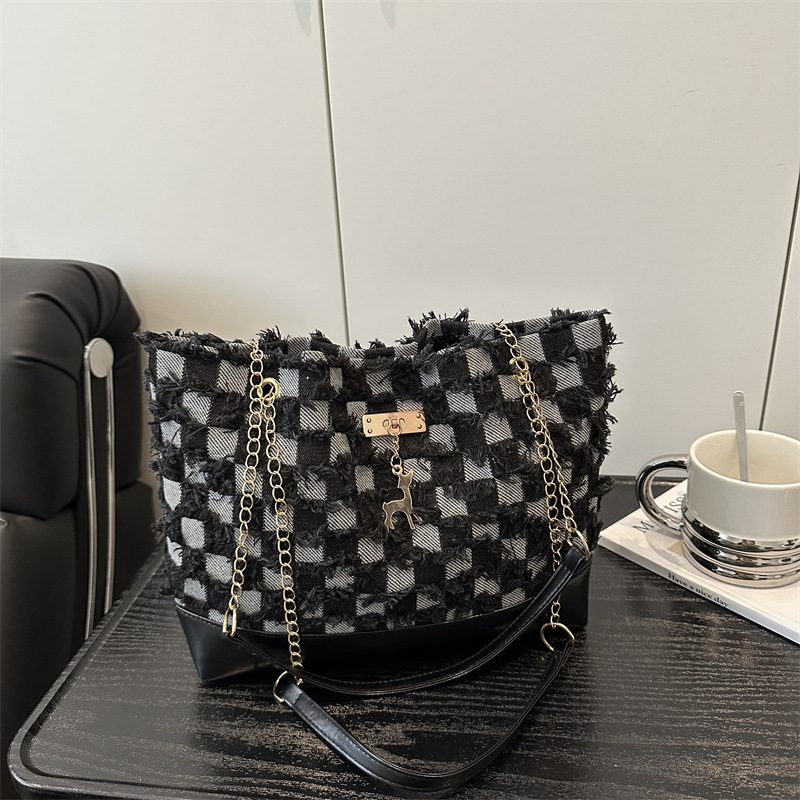 Star Denim Chain Shoulder Tote Bag view 3