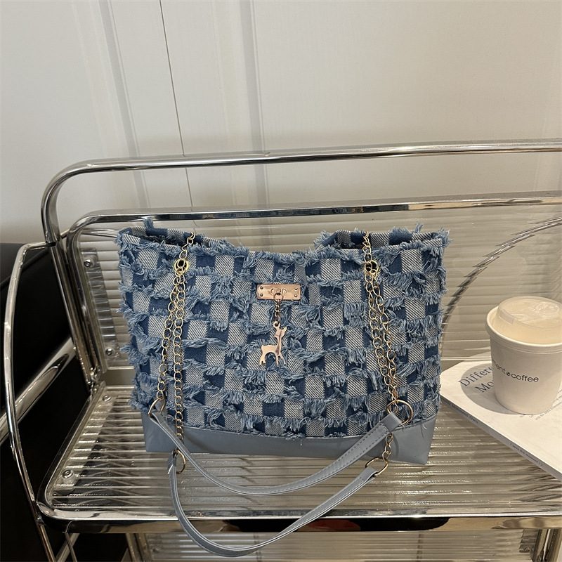 Star Denim Chain Shoulder Tote Bag view 4