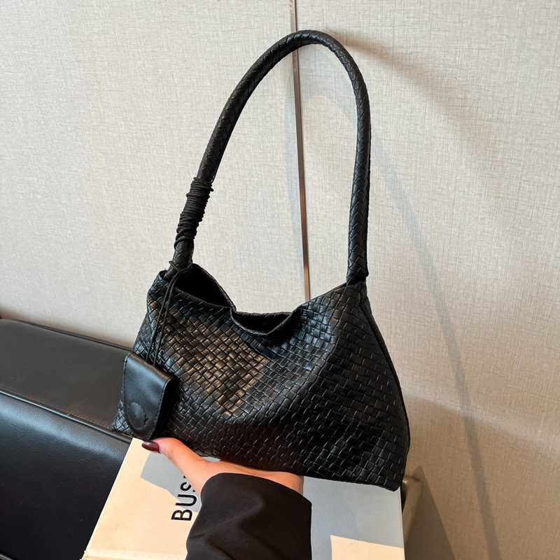 Woven-Texture Large-Capacity Shoulder Tote Bag view 4