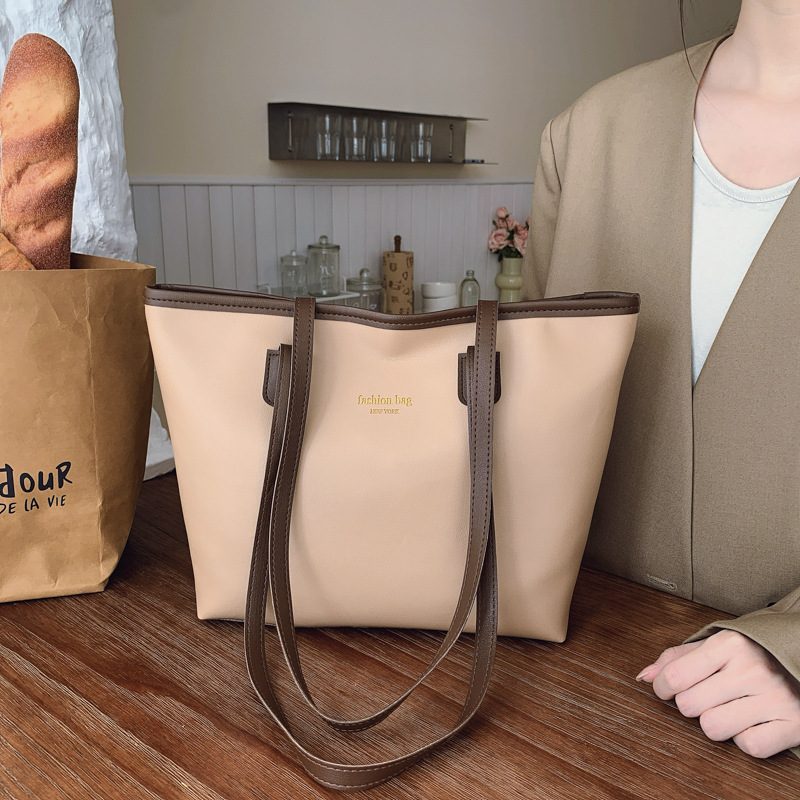 Retro große Pendler-Schultertasche view 3