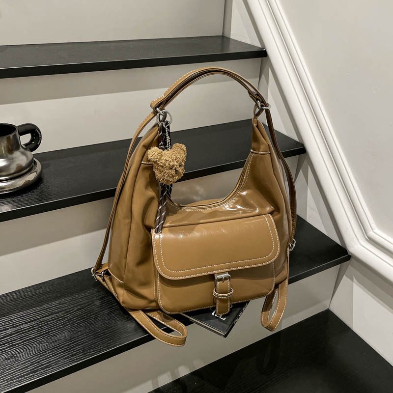 Retro Minimalist Large-Capacity Shoulder Tote Bag view 10