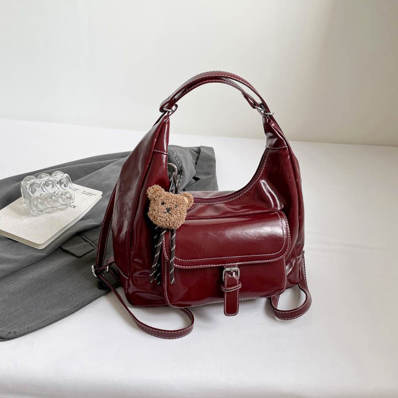 Retro Minimalist Large-Capacity Shoulder Tote Bag view 11