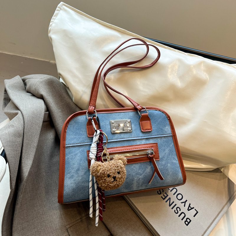 Casual Large-Capacity Underarm Shoulder Tote Bag view 6