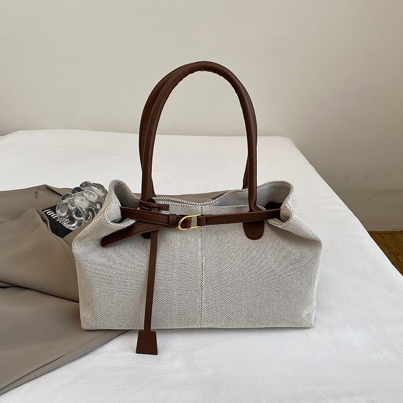 Retro Large Capacity Tote Shoulder Bag view 8