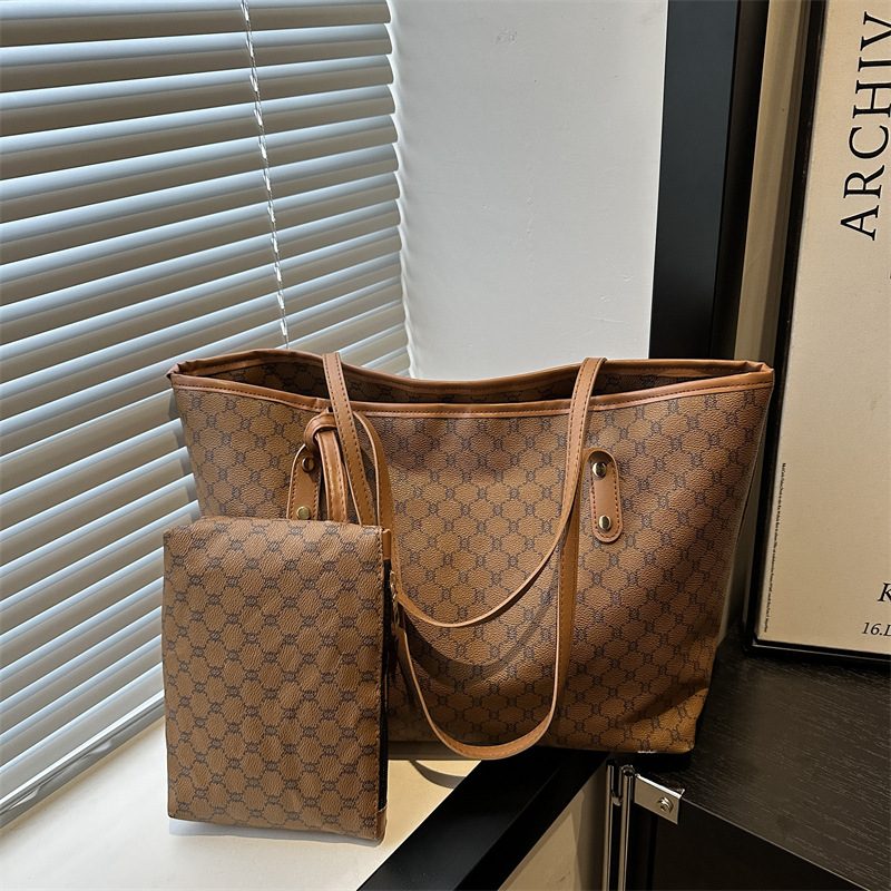 Large Capacity Tote Shoulder Bag view 6