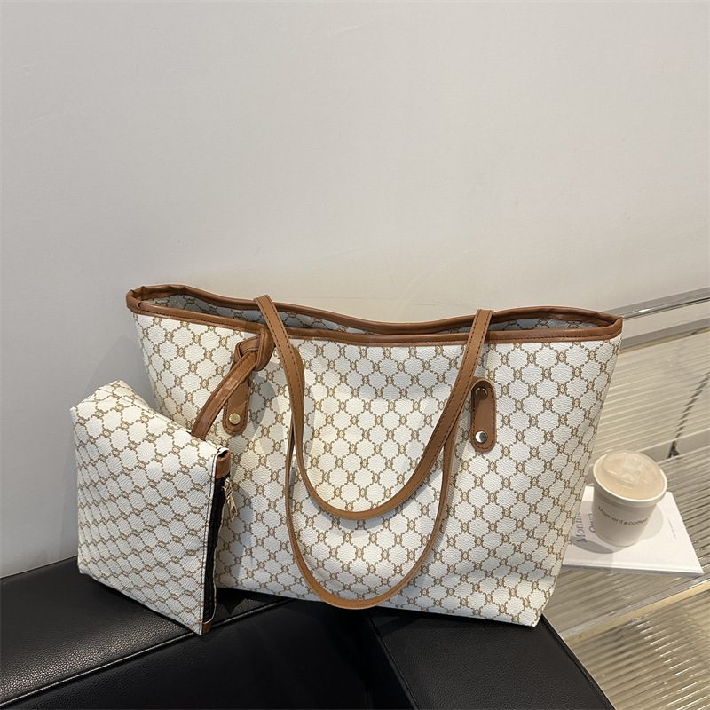 Large Capacity Tote Shoulder Bag view 7