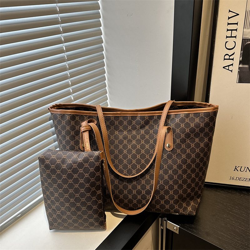 Large Capacity Tote Shoulder Bag view 9