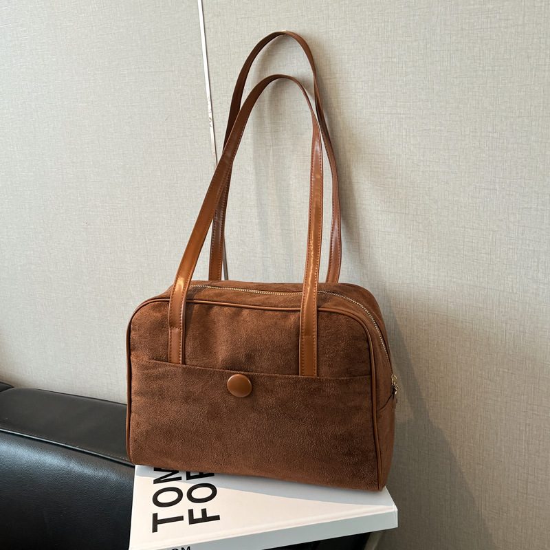 Tas Tote Bahu Matte view 10