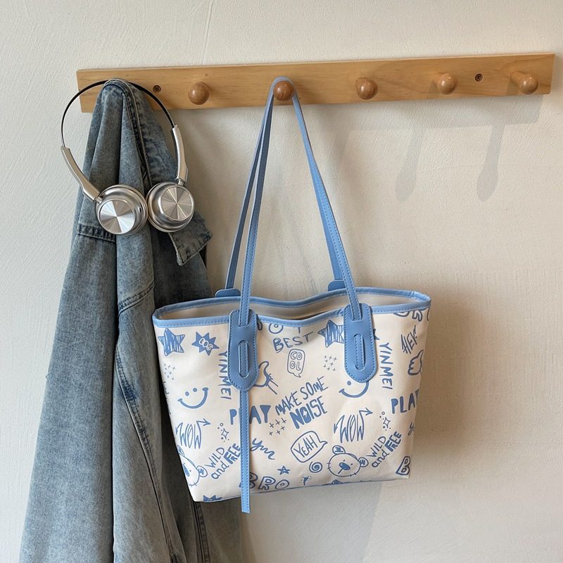 Large Capacity Shoulder Tote Bag view 8