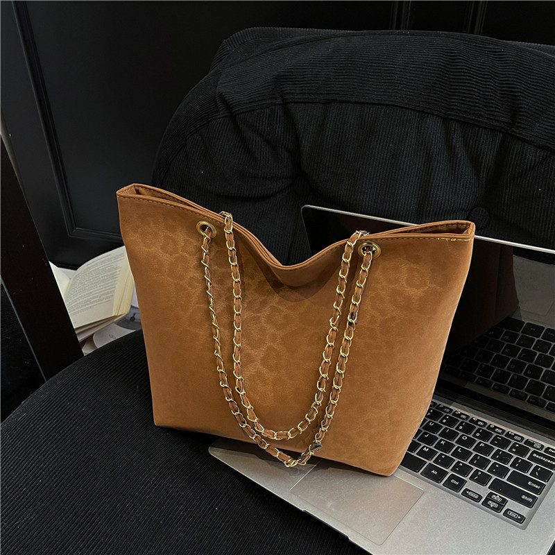 Large Capacity Chain Tote Bag view 2
