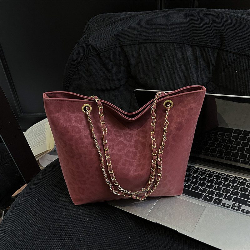 Large Capacity Chain Tote Bag view 3
