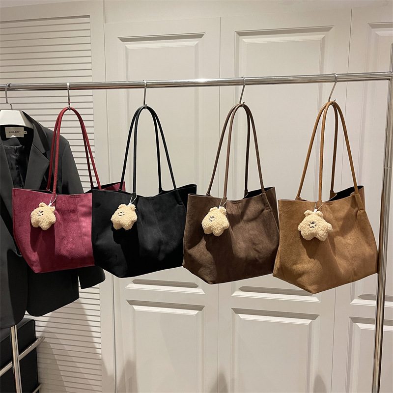 Minimalist Large-Capacity Shoulder Tote Bag