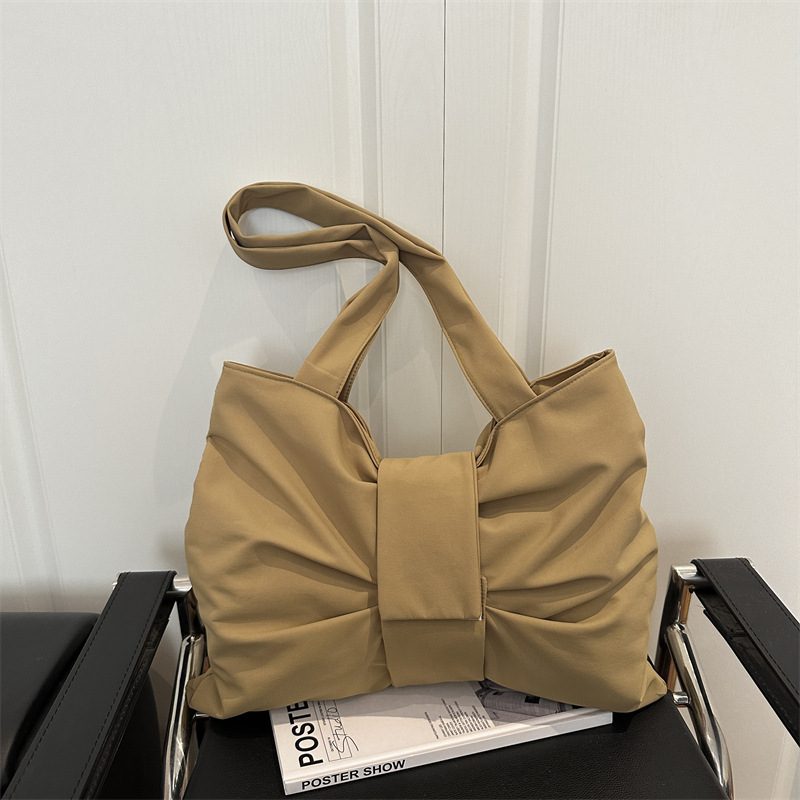 Sweet Bow Large-Capacity Shoulder Bag view 4