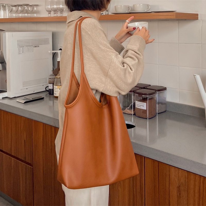 Soft Leather Large-Capacity Tote Bag