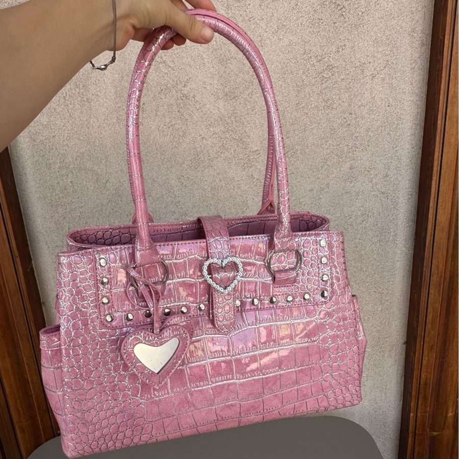 Grande mallette à poignée supérieure en cuir crocodile embossé view 3
