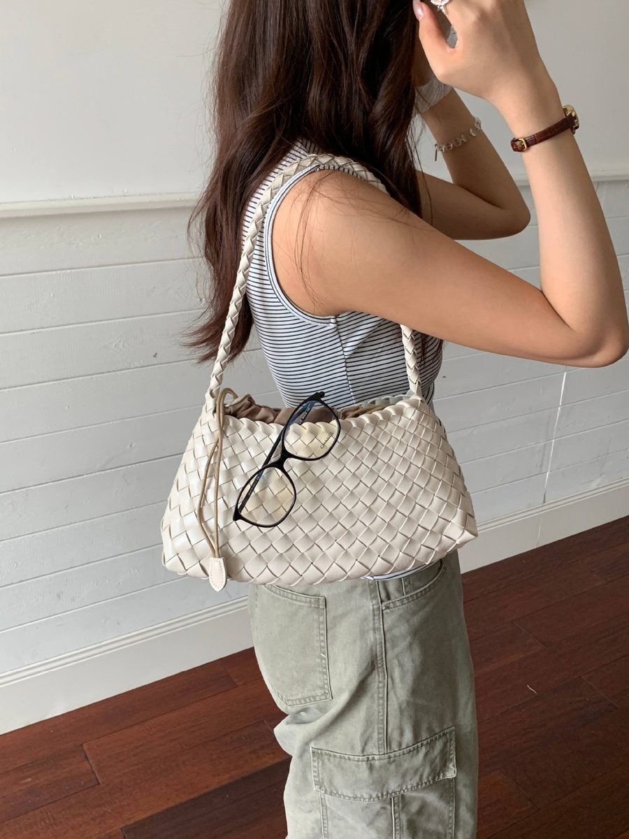 Woven Shoulder Bag Vintage Top-Handle view 10