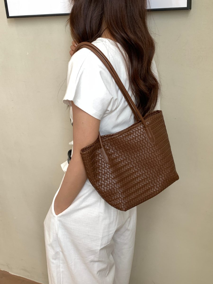 Woven Top-Handle Tote Beach Shoulder Bag view 10