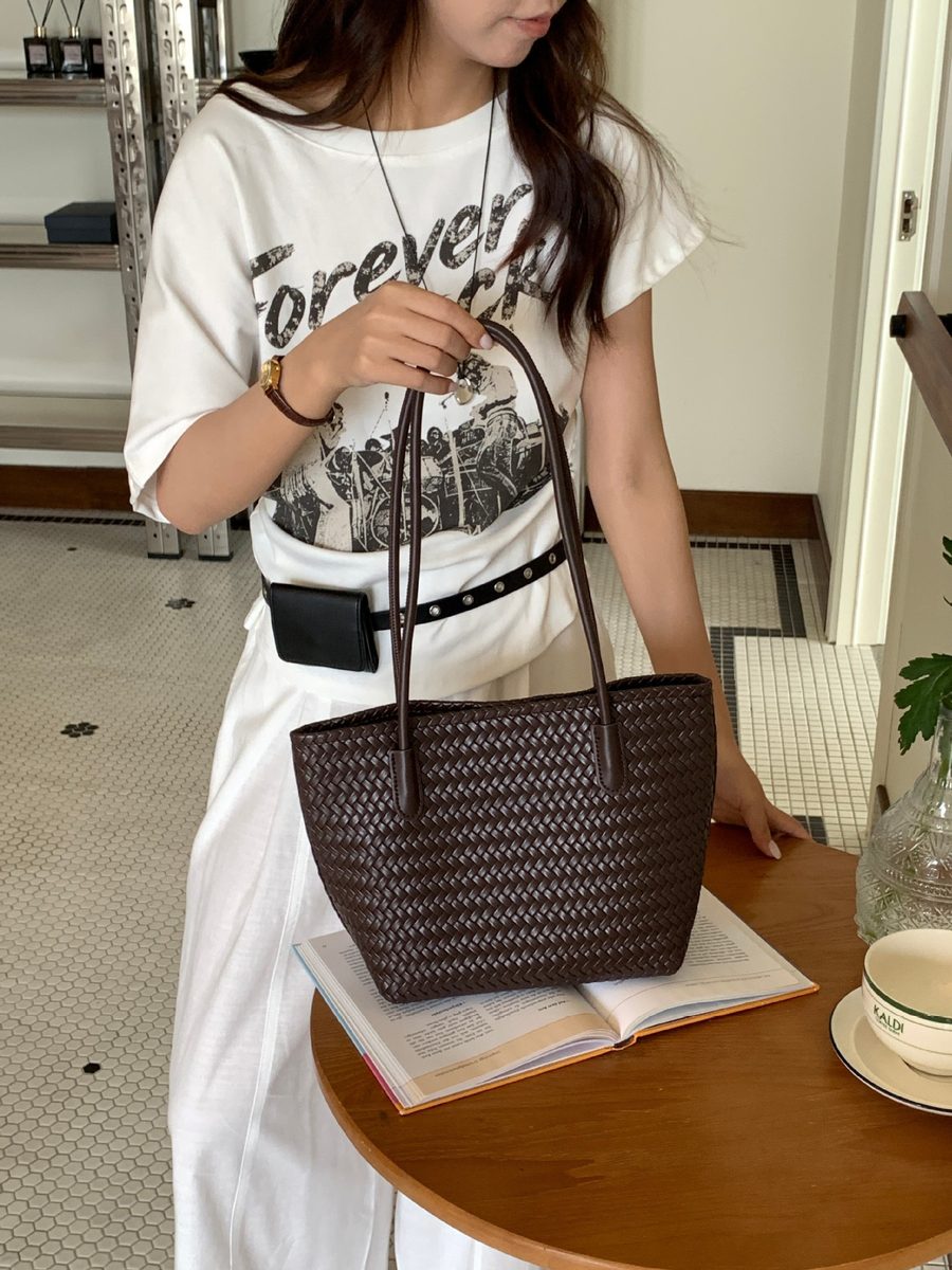 Woven Top-Handle Tote Beach Shoulder Bag view 5
