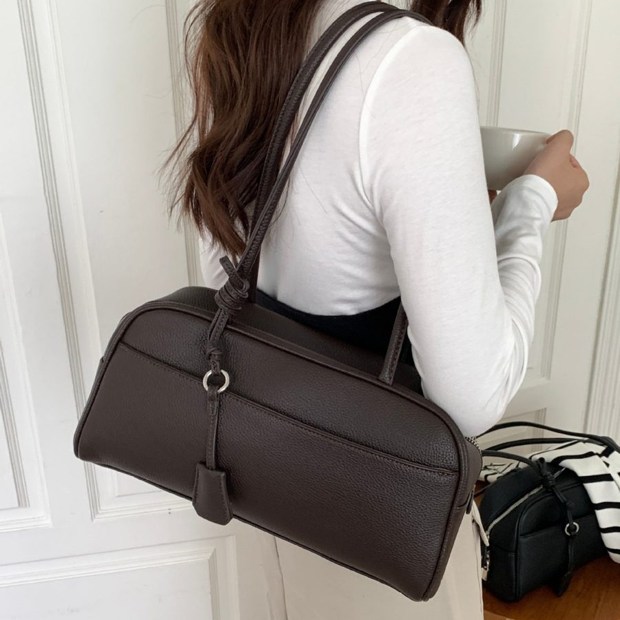 Sac Coussin Boston en Cuir Souple Grain de Litchi view 2