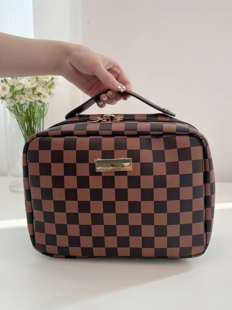 Waterproof Travel Toiletry Cosmetic Bag view 4
