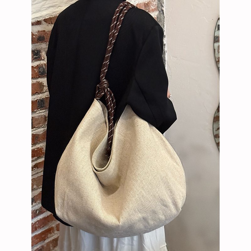 Linen Slouchy Tote Shoulder Bag view 4