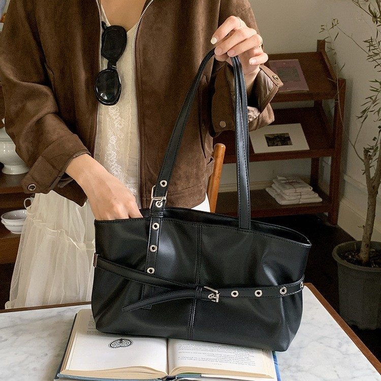 Retro Large Tote Commuter Bag
