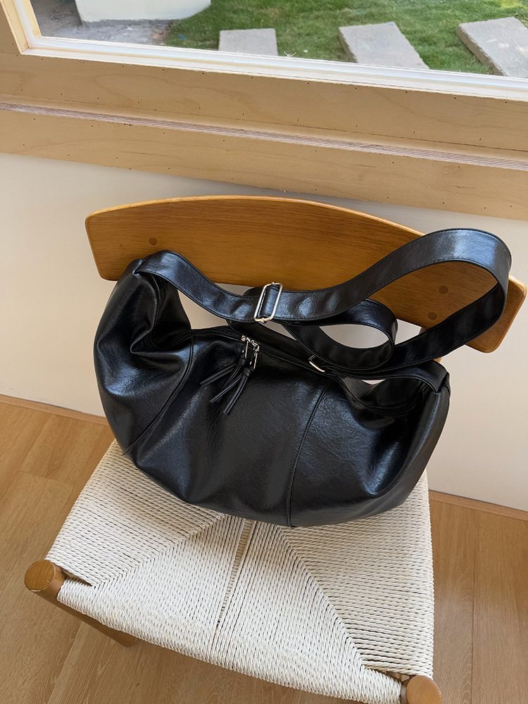 Vintage Weiches Leder Dumpling Schultertasche view 5