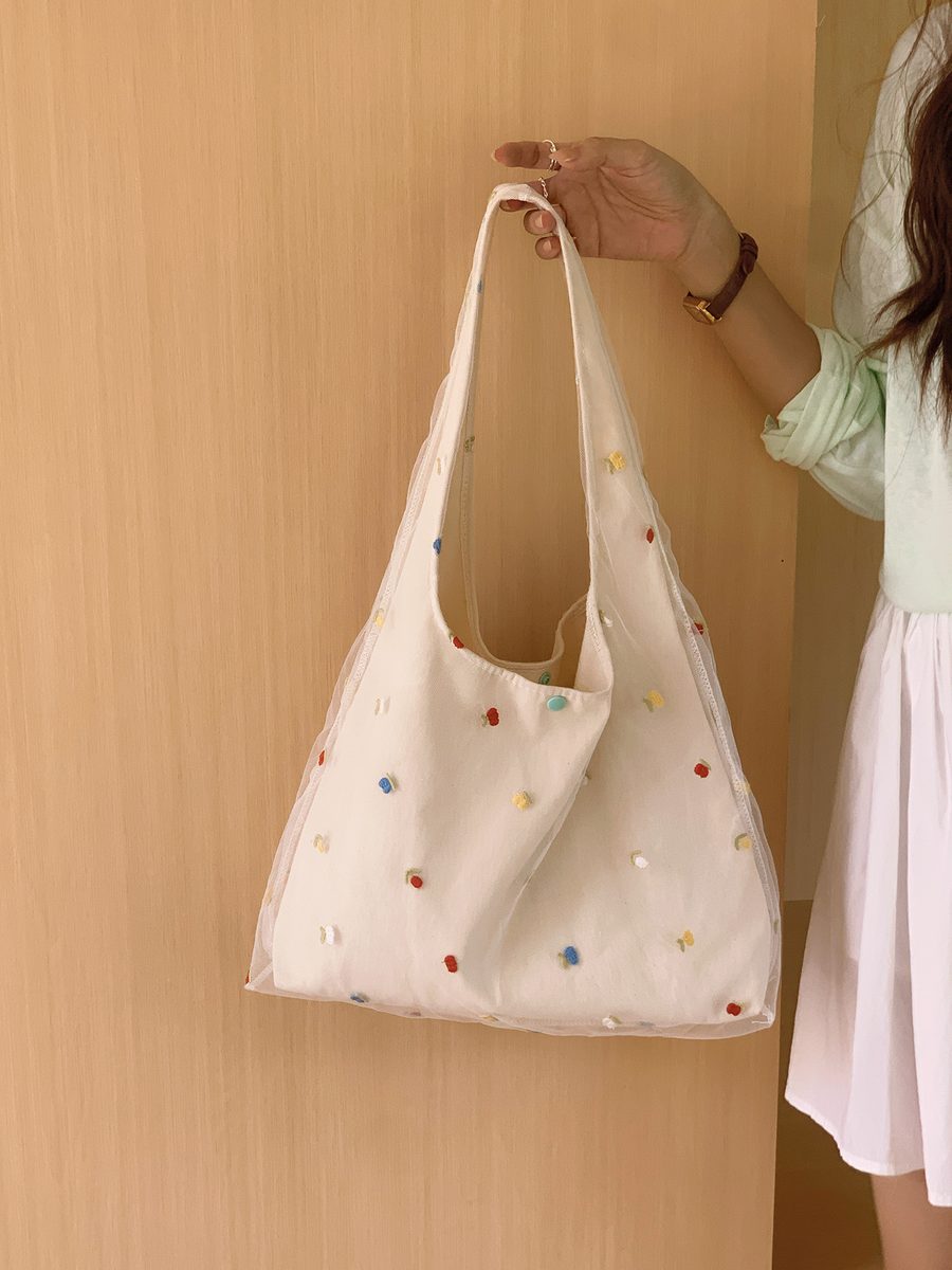 Tas Tote Kanvas Tulle Bordir Kapasitas Besar view 2