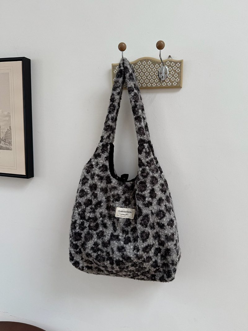 Leopard Faux Fur Tote Bag Large Capacity view 2