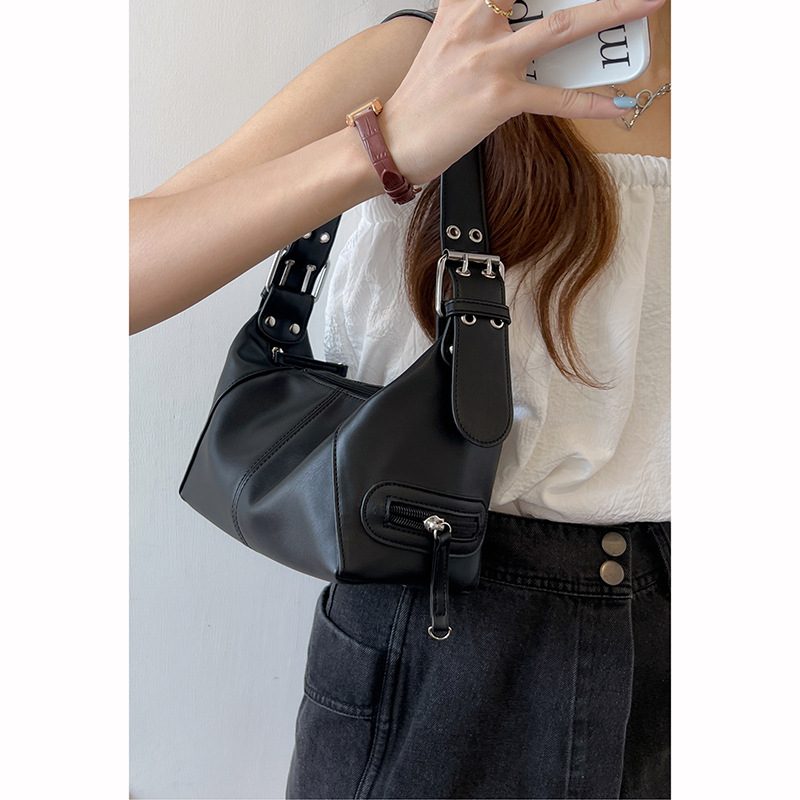 Vintage Leather Zip Underarm Shoulder Bag view 3