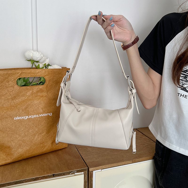 Vintage Leather Zip Underarm Shoulder Bag view 7
