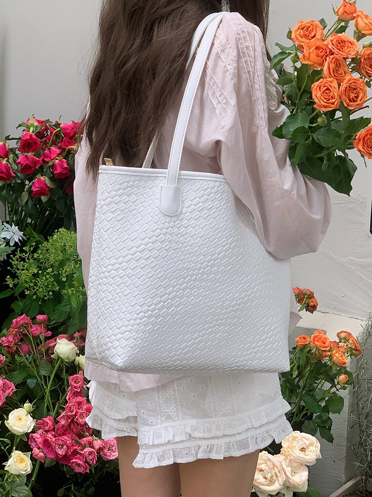 Women's Black Woven Large Tote Bag view 3