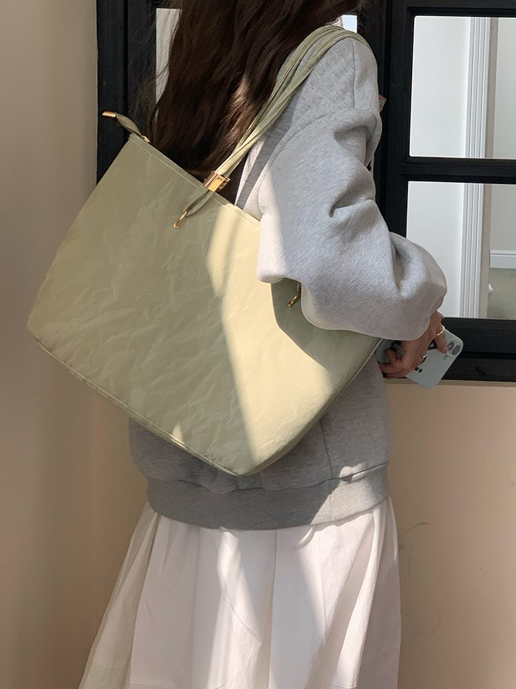 Tas Tote Besar Kanvas Bahu Wanita view 4