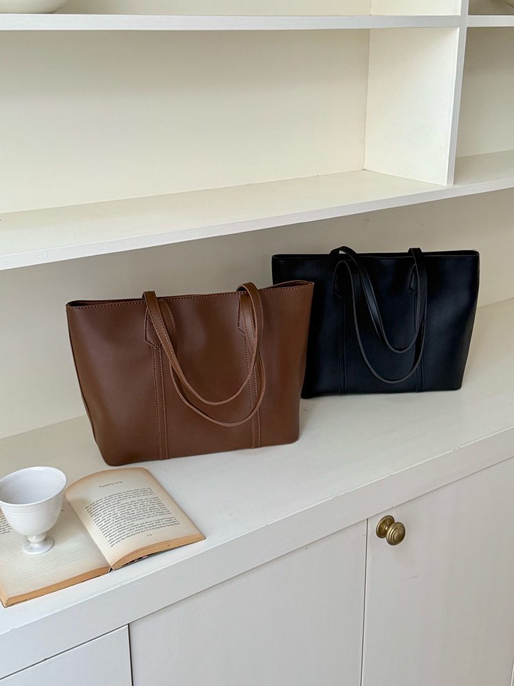 Tas Tote Besar Retro Bahu Wanita view 5