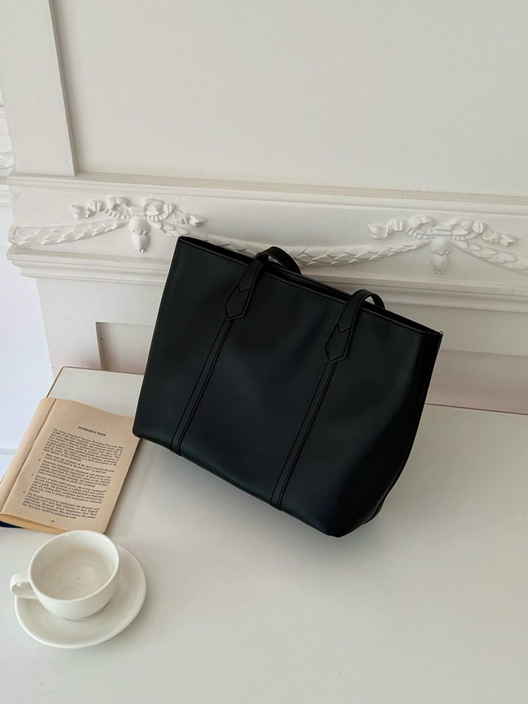 Tas Tote Besar Retro Bahu Wanita view 7